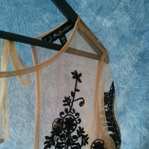 $290 For Love & Lemons Lotus Mini Dress - Picture 7 of 8
